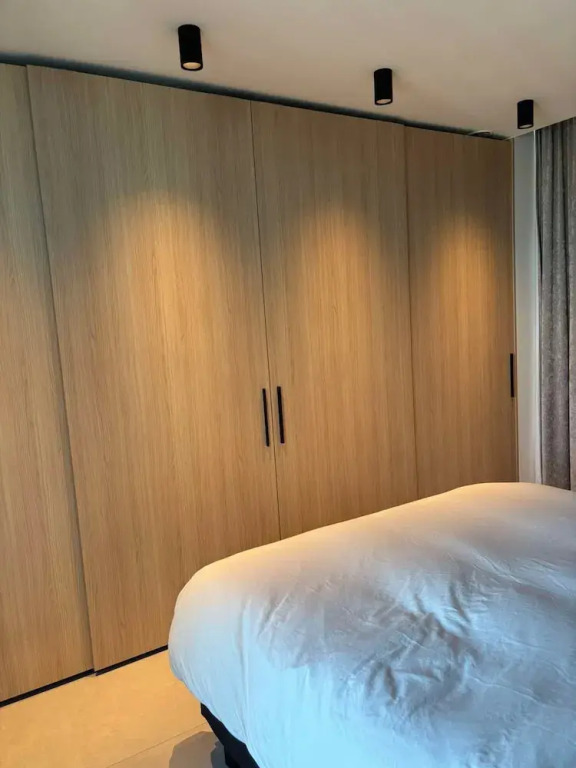 Huswell - Beachfront Apartment With sea View