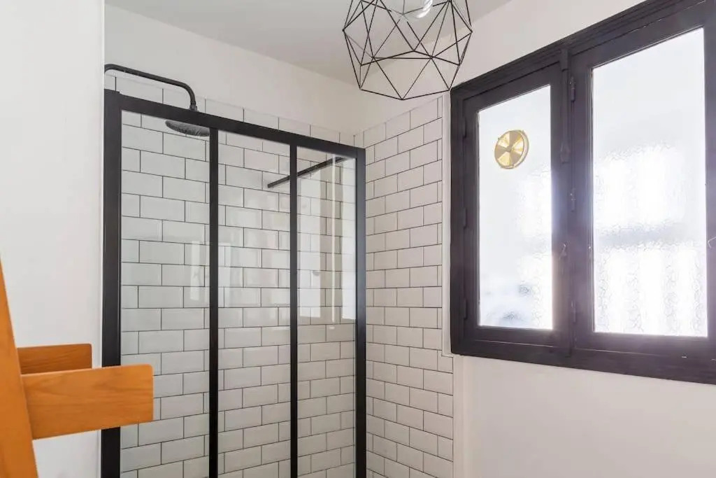 Koaven - Bel appartement 65m2 Cours Dajot - Balcon avec vue mer