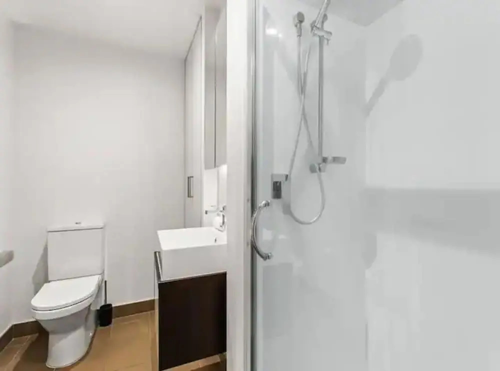 Stylish Central City 1-Bedroom With Patio