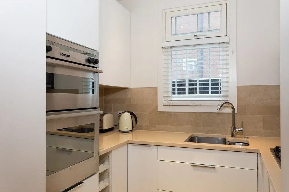 Kings Cross House Sleeps 6
