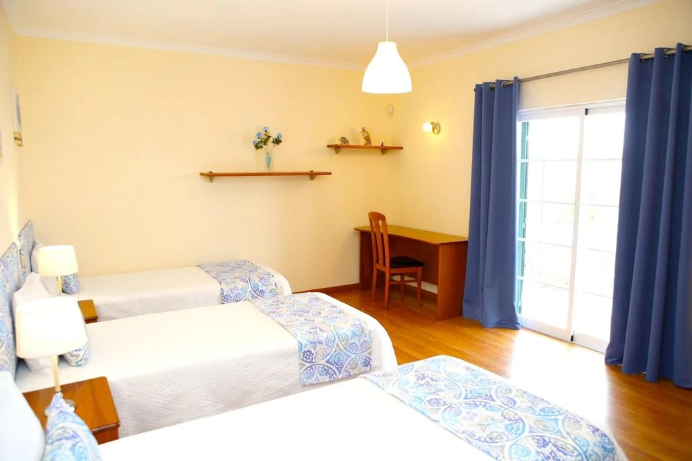 House With 4 Bedrooms in Lagos, With Private Pool, Enclosed Garden and Wifi Near the Beach
