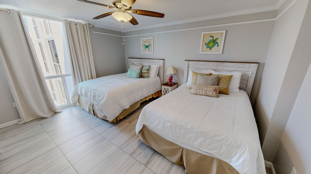 Shoreline Towers 1105 2 Bedroom Condo
