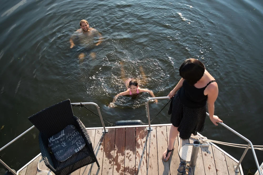HAVEL-Cruiser Hausboot-Flöße mit Stil