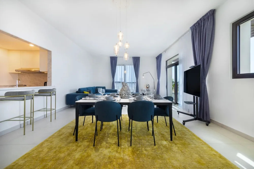 Maison Privee - Exclusive Luxury 3BR Apt with scenic views of Burj Al Arab