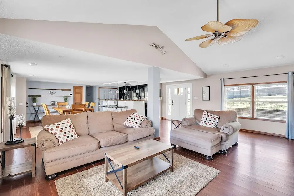 Spacious Hidden Paradise At Lake Norman 4 Bedroom Home