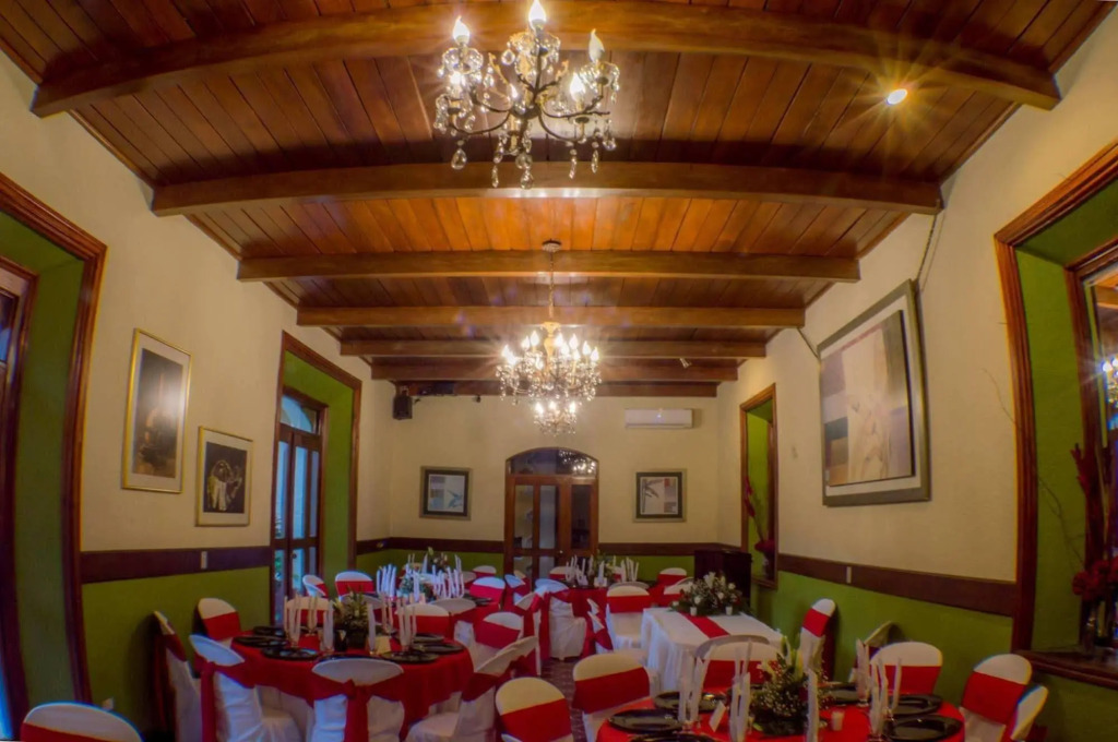 Hotel Astor
