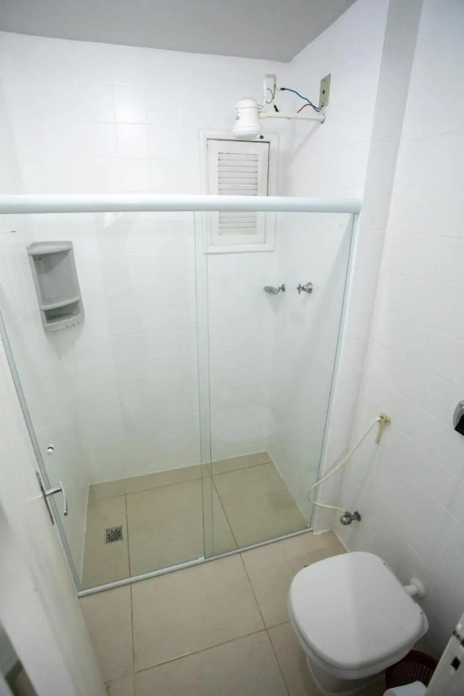 PRAIA DO MORRO - APTO 3 QUARTOS SENDO 2 SUITES WIFI 300 MB E GARAGEM - 50 METROS da PRAIA - ATÉ 8 PESSOAS