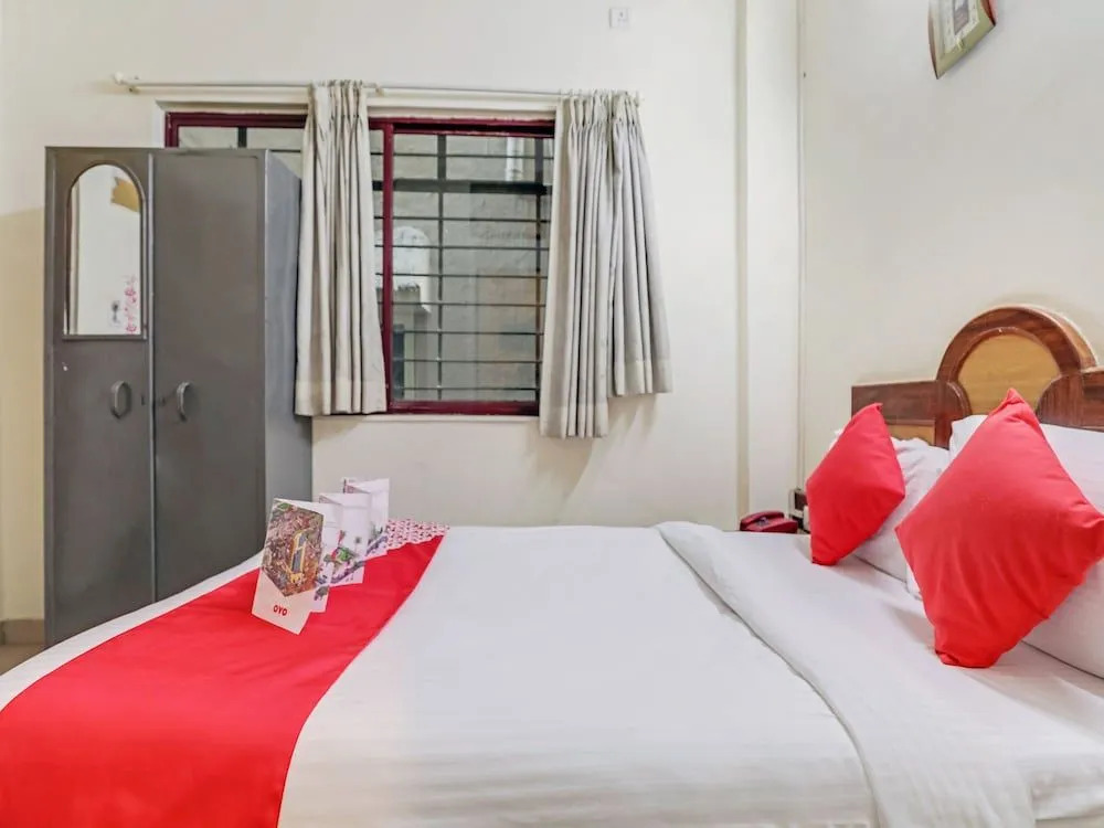 OYO Ira Residency