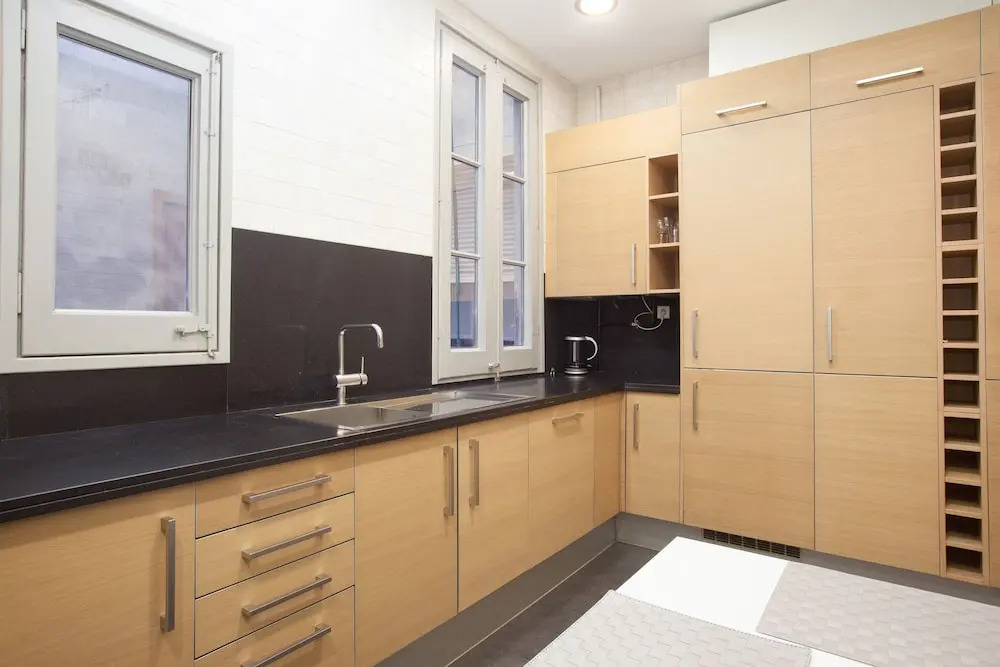 Akira Flats Urquinaona Centric apartment