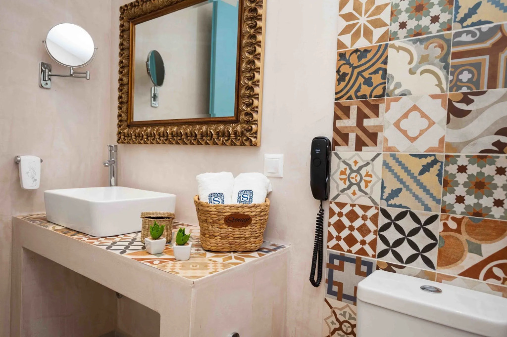 Serenity Spritz Boutique Hotel