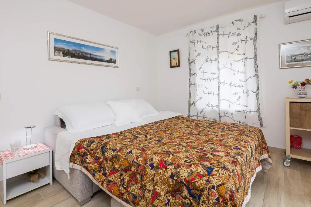 Phoenix Studio Apartment