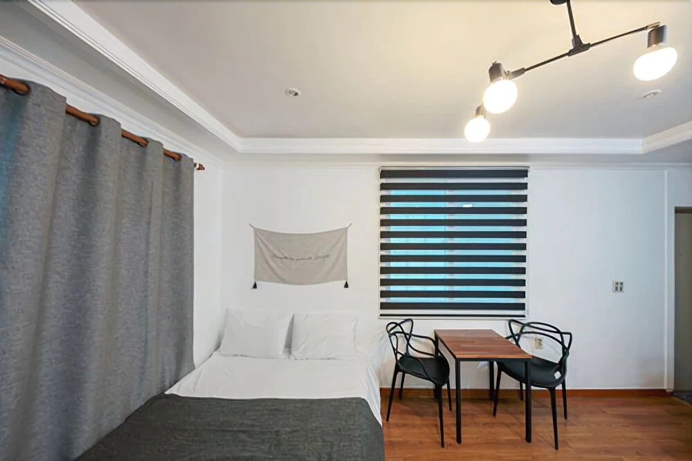 Taean Pino624 Pension