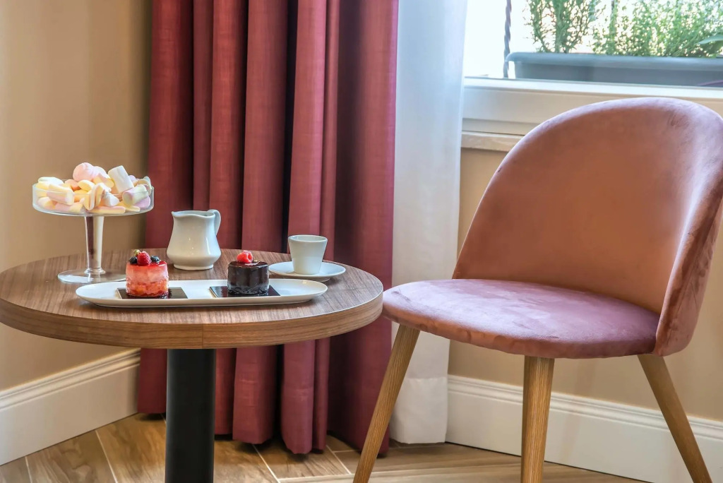 The Boutique Hotel