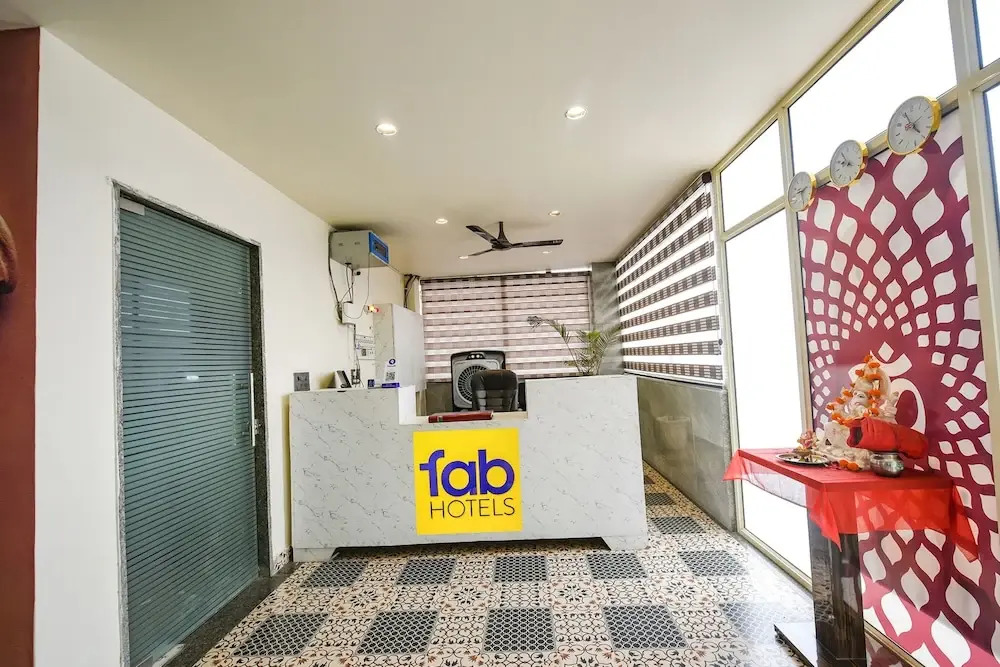 Fabhotel Bleu Ville