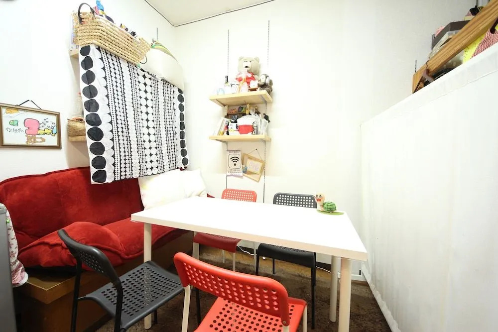 Kobe Net Cafe & Rental Space Nayuta - Hostel