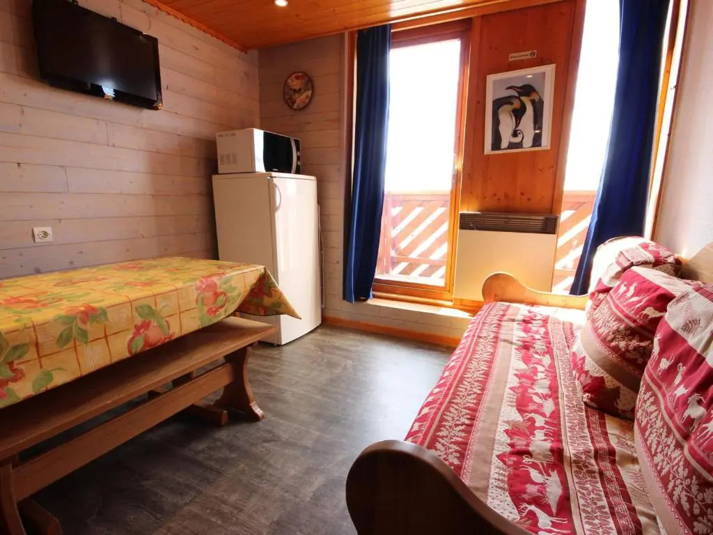 Appartement Landry-Vallandry, 2 pièces, 6 personnes - FR-1-411-83