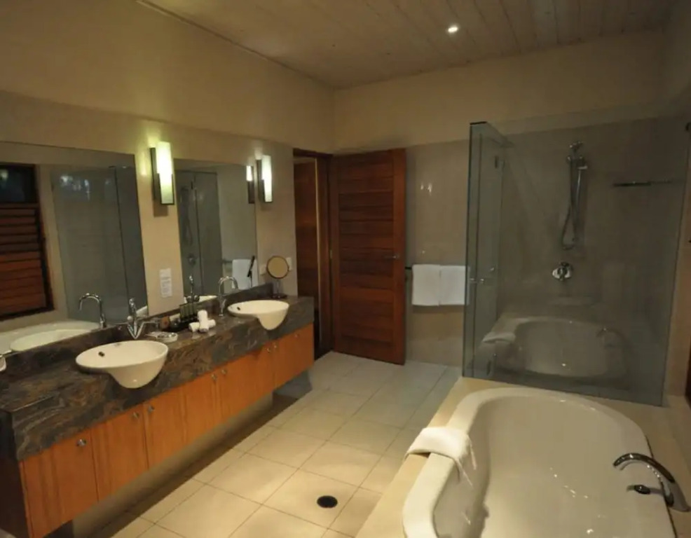 Ruffles Lodge & Spa