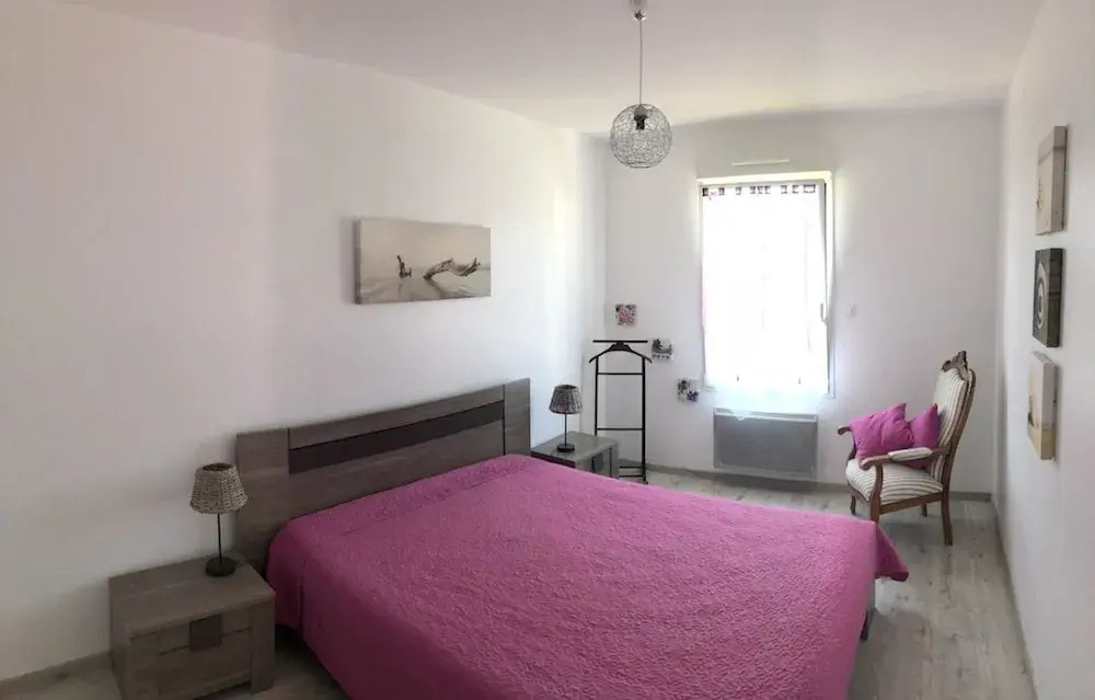 Apartment With One Bedroom In Concarneau, With Wonderful Sea View, Pool Access, Furnished Terrace - 100 M From The Beach