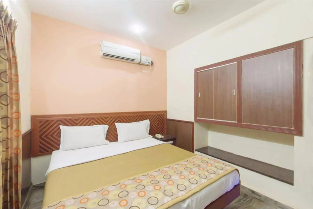 Aryaman Service Appartments
