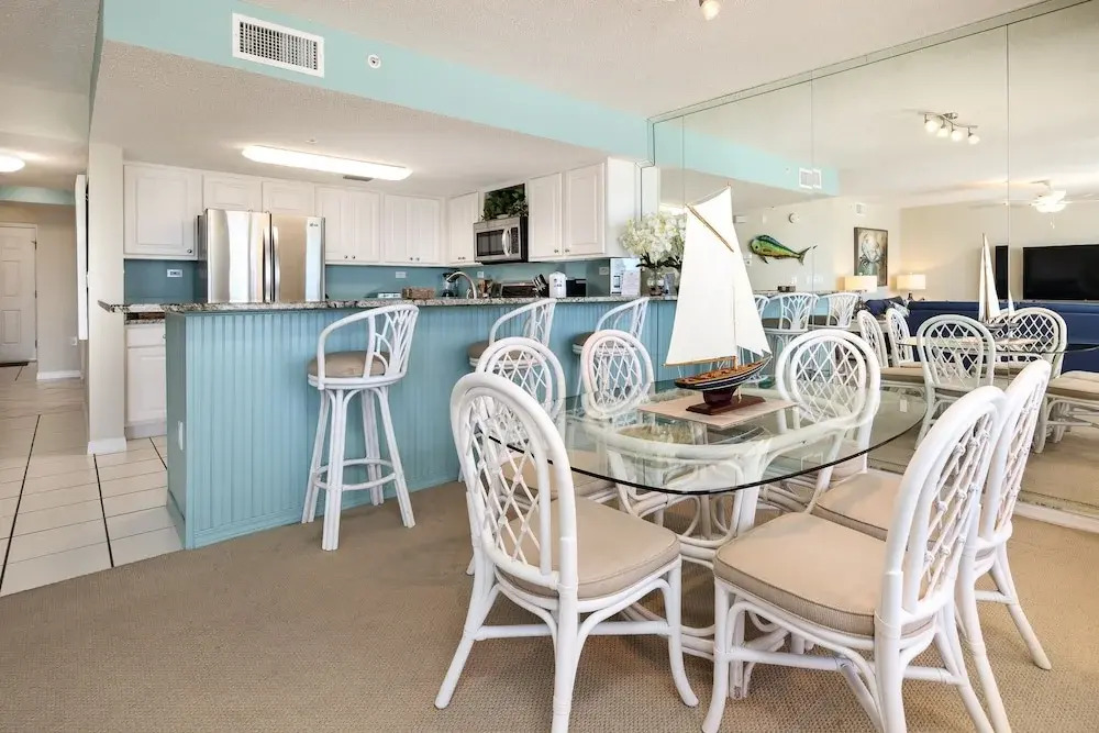 Islander 6004 by Brooks and Shorey Resorts
