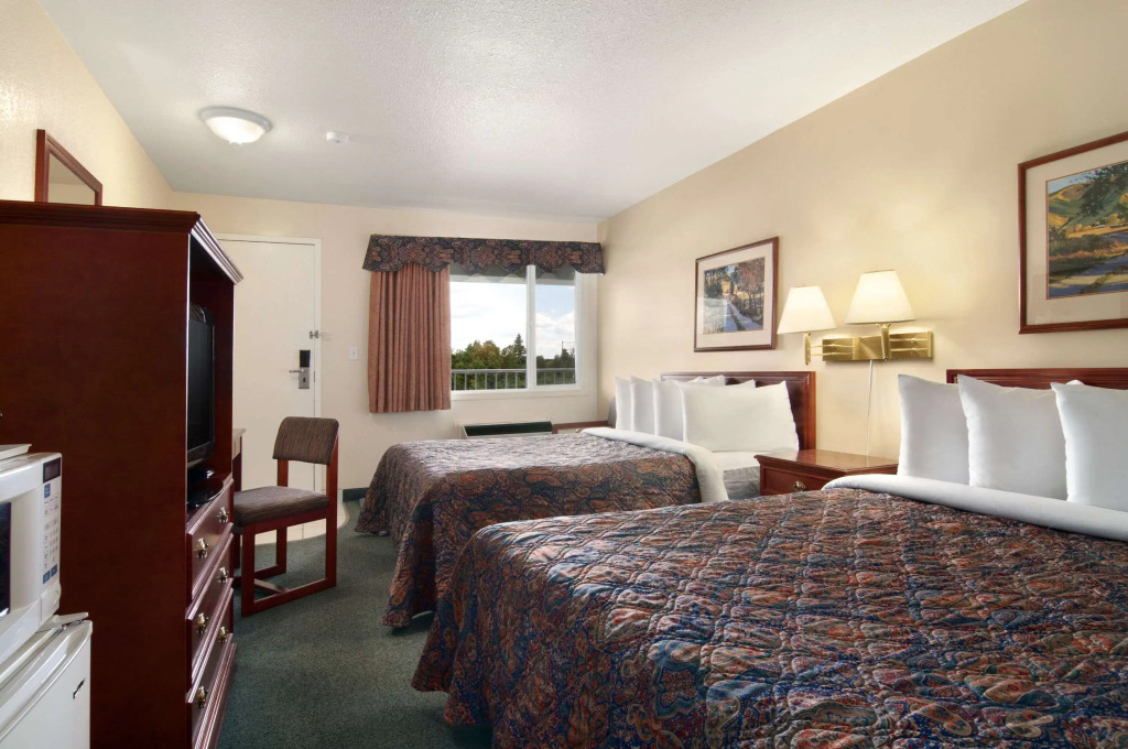Travelodge by Wyndham Drumheller AB