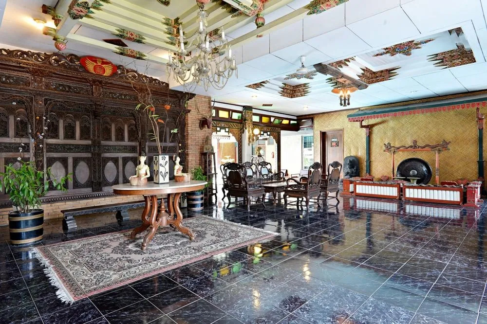 ZEN Rooms Pasar Kembang 1