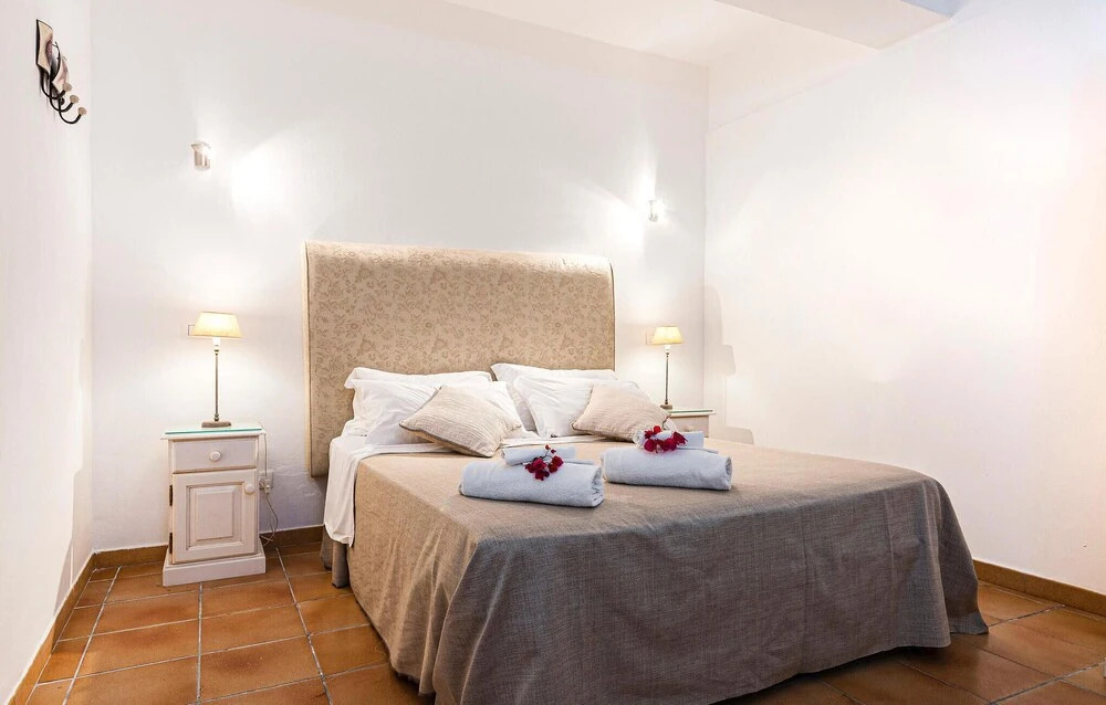 Beautiful Home in Siracusa With Wifi and 1 Bedrooms