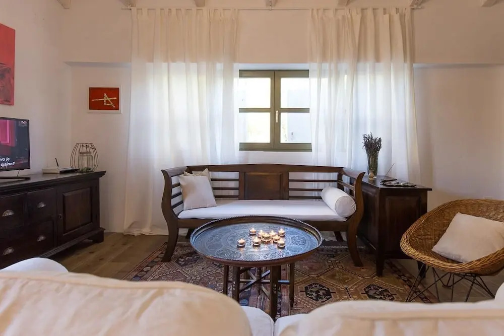 Villa Menta 2 by Villas Guide