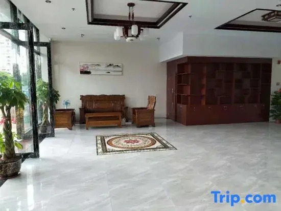 Kaixuan Business Hotel (Danzhou Nada)