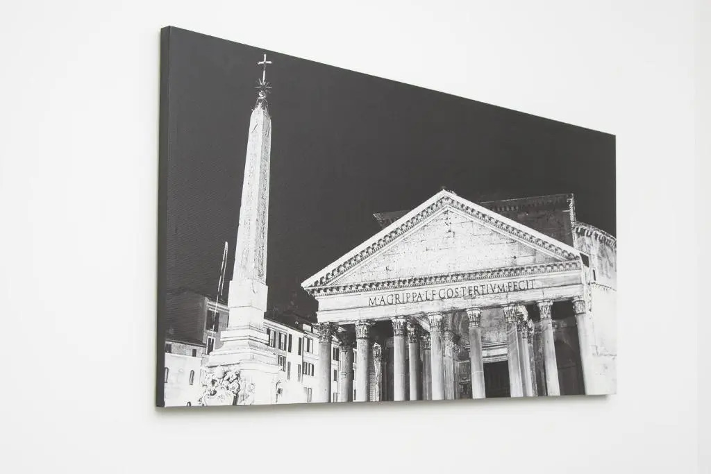 Gens Claudia, Vatican Luxury Apartments