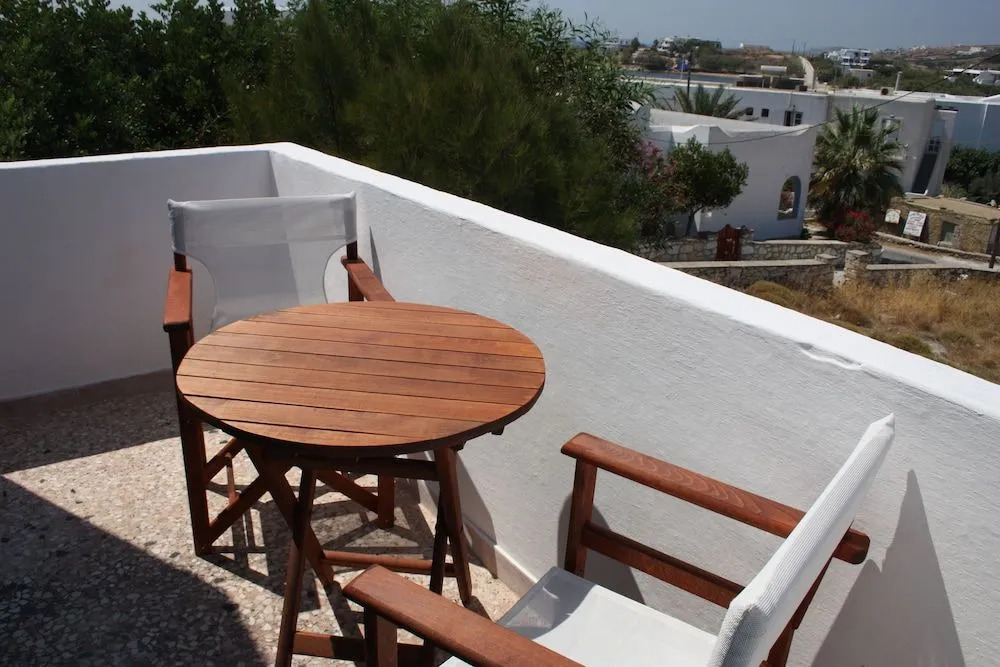 Meltemi Studios and Apartments