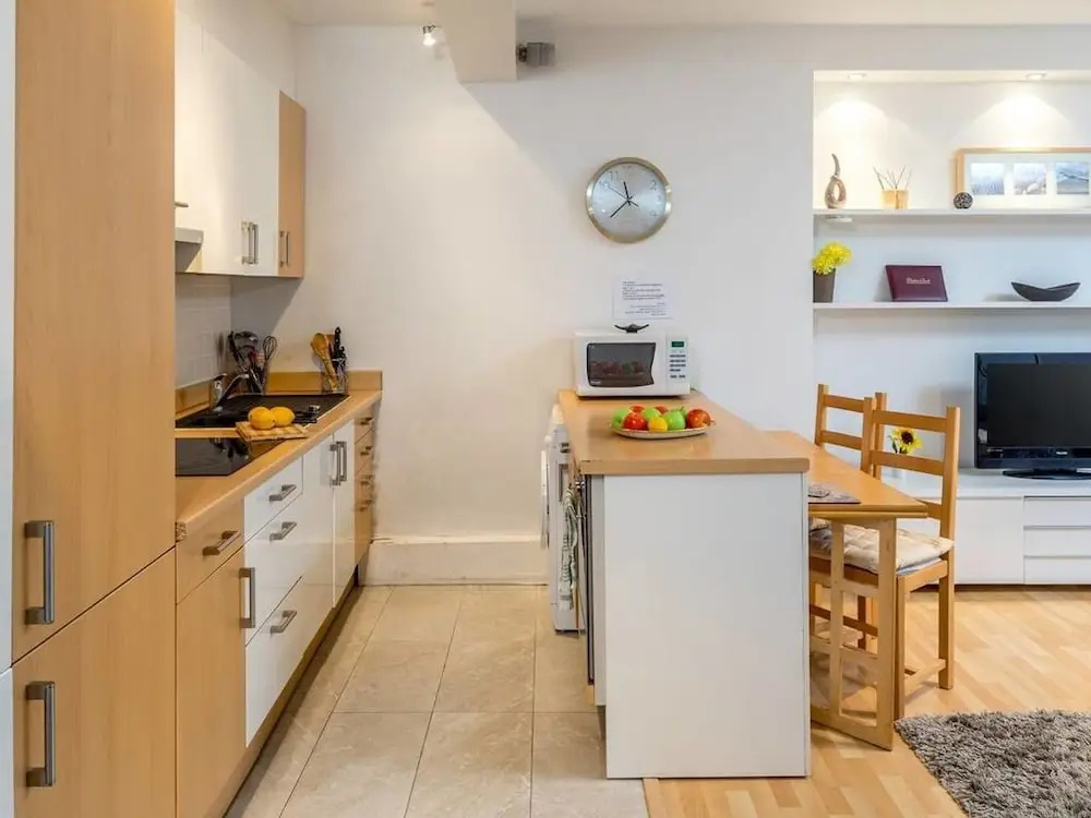 2 bed in Amazing West London Location