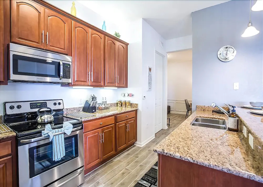 4816 Cayview Avenue #404,