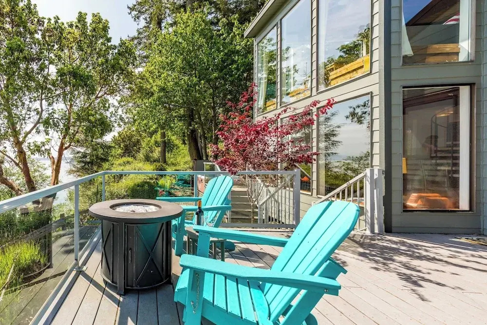Whidbey Island Waterfront Home With Hot Tub & Sunset Views Saratoga Vista by Avantstay