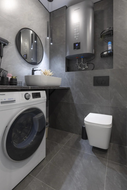Красивая новая студия с видом на море
