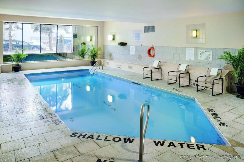 Holiday Inn Express Windsor Waterfront by IHG