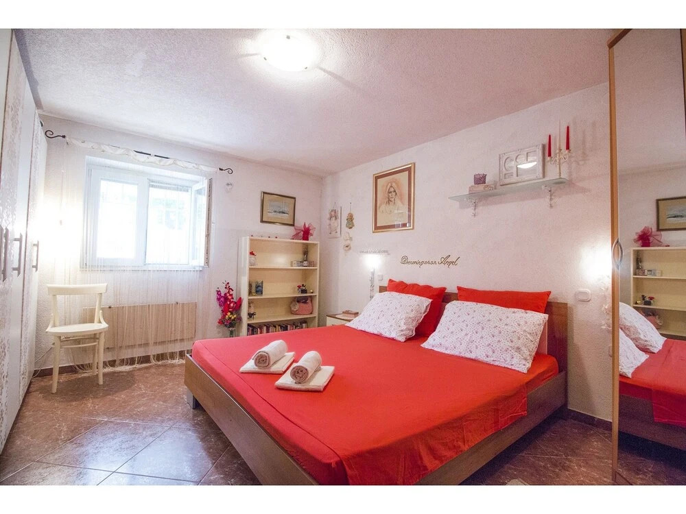 Apartment With one Bedroom in Split, With Enclosed Garden and Wifi - 500 m From the Beach