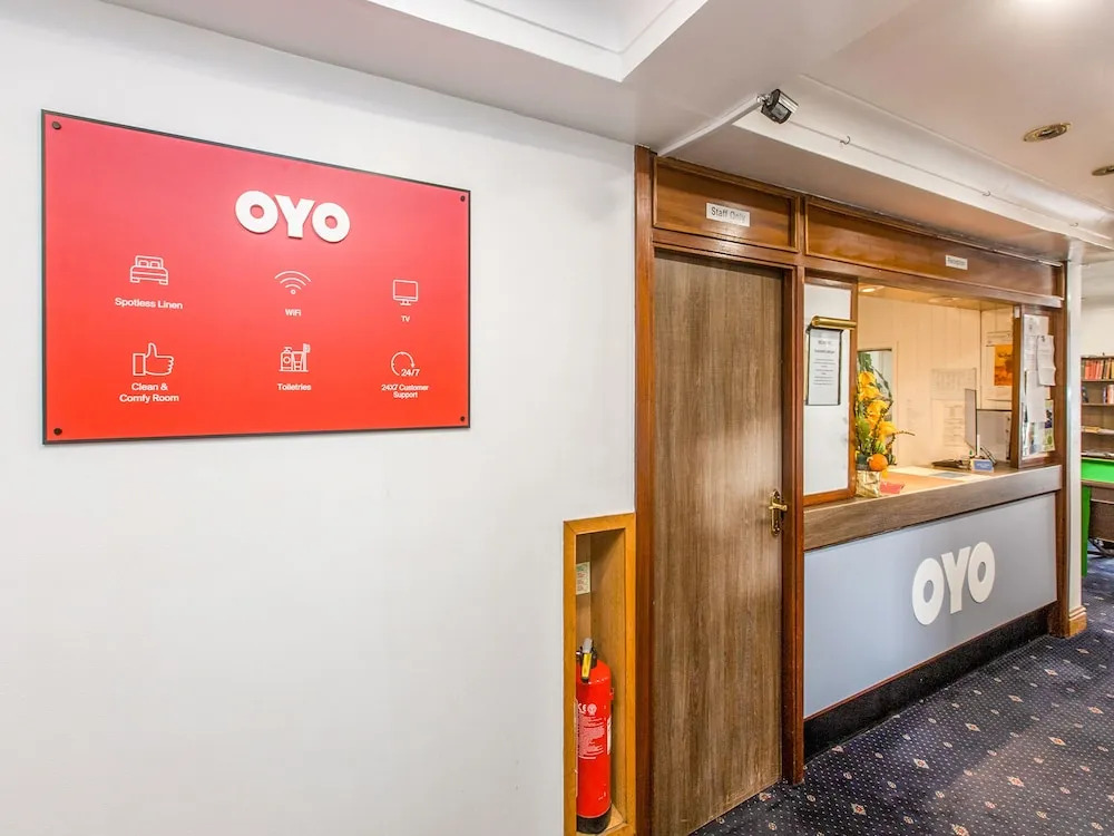 Best Western Stade Court Hotel