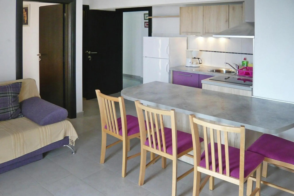 Apartment Zrinka in Starigrad Paklenica with terrace and seaview