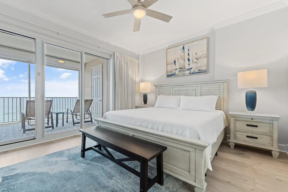 Regency Isle 503