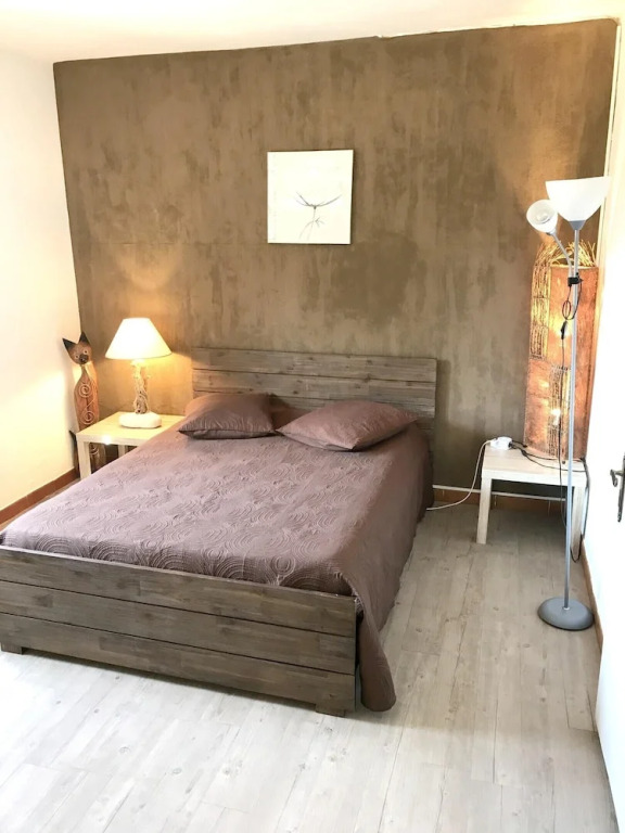 House With 4 Bedrooms in Lecci, With Wonderful Mountain View, Enclosed Garden and Wifi - 2 km From the Beach