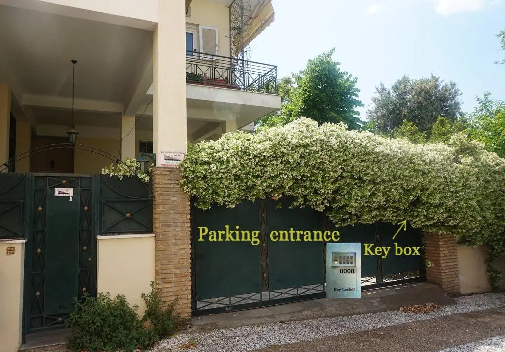 Independent entrance Apt - 130M2 - Garden - Private Parking