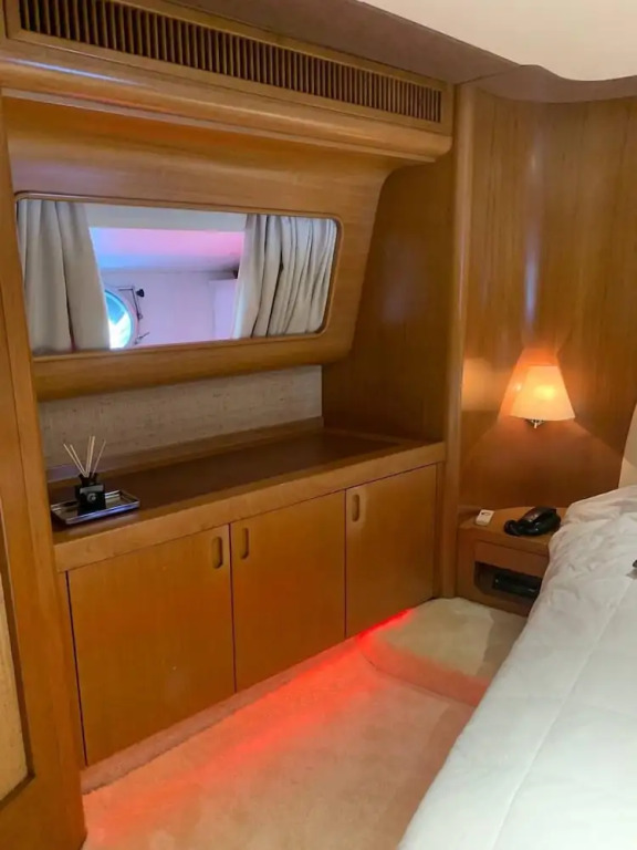 Davidon Yacht