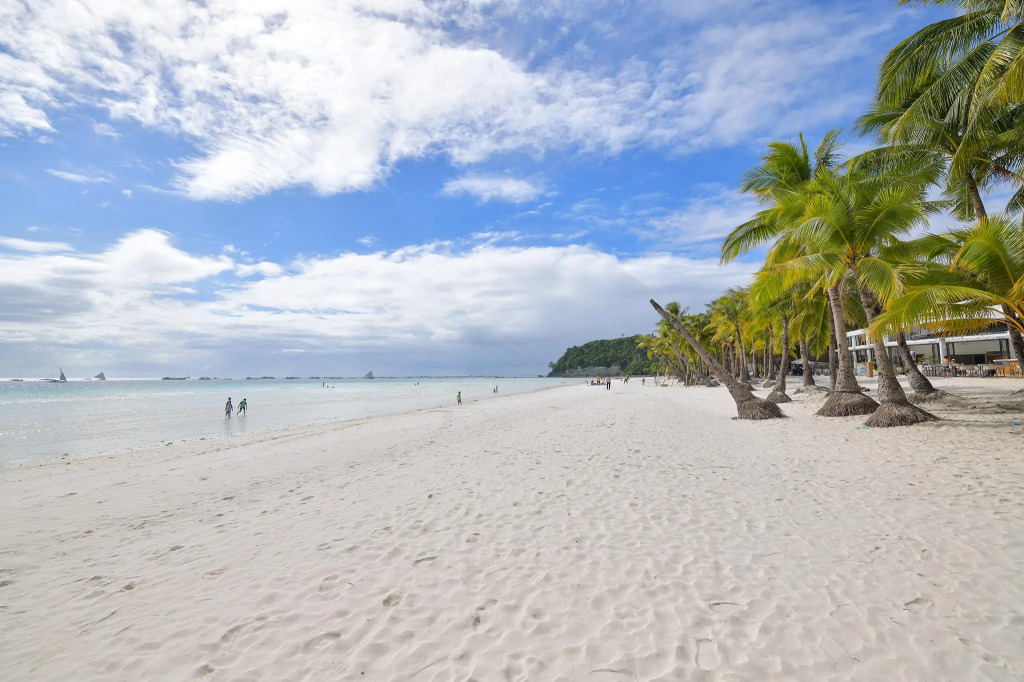 One Azul Boracay