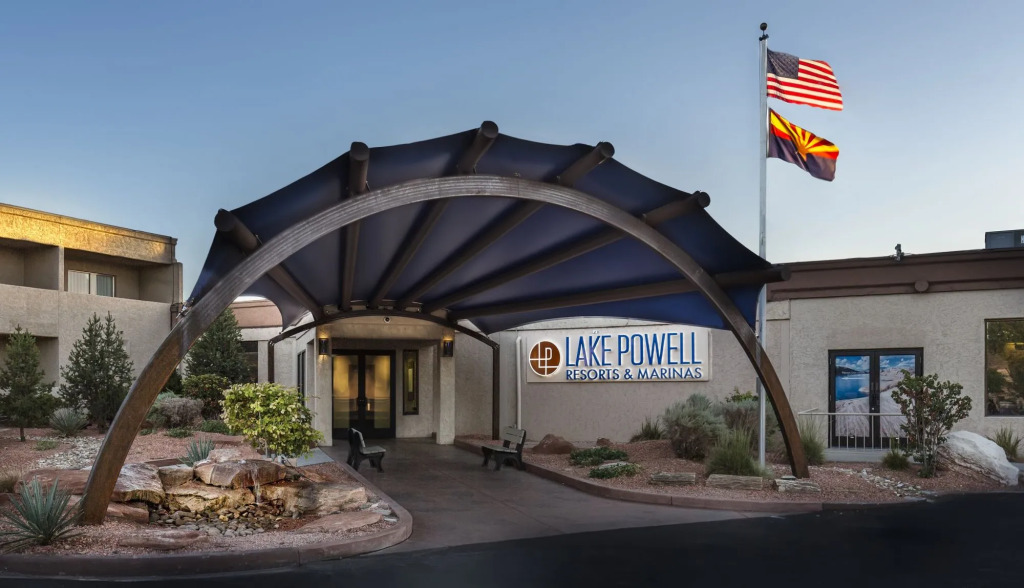 Lake Powell Resort