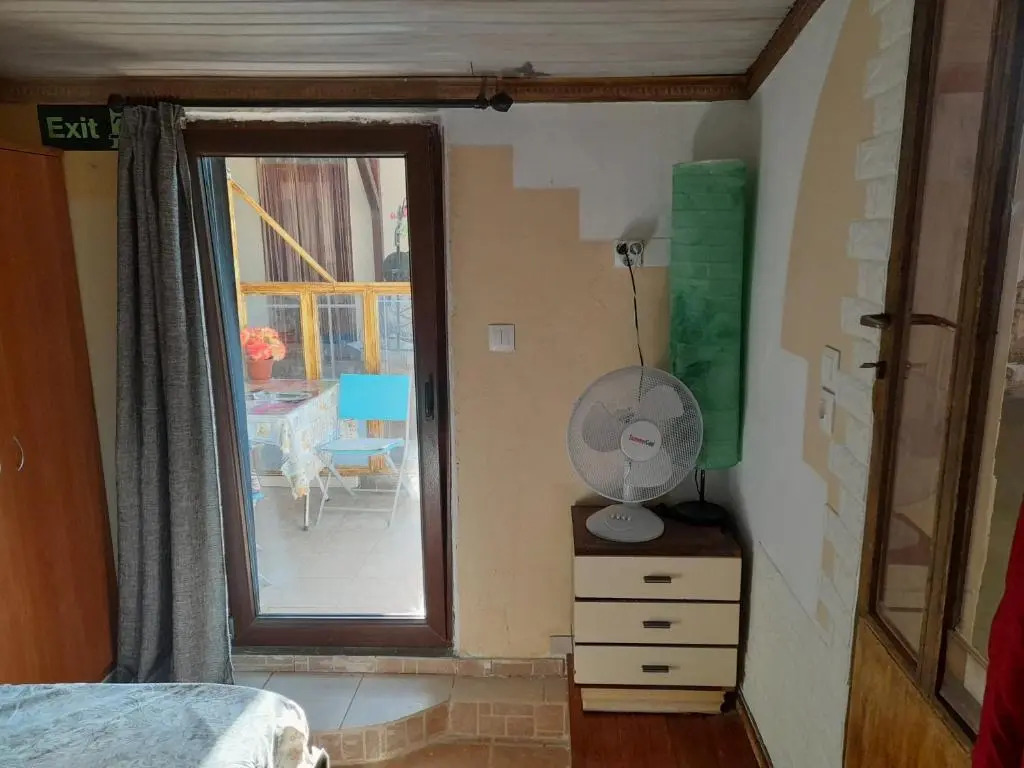 VLASSIS APTS - 2 space STUDIO ELENI Melidoni Rethymno