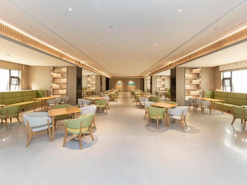 Ji Hotel Nanjing Pukou Hongyang Plaza
