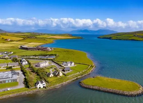 Dingle Courtyard Cottages 4 Bed Sleeps 8