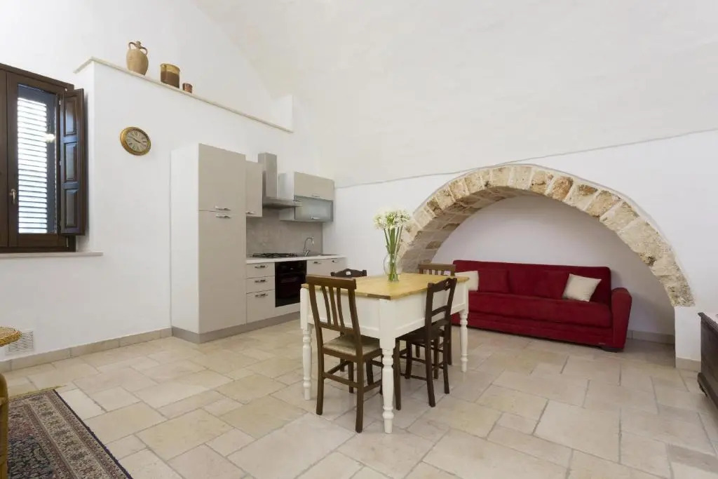 Luxury Courtyard Bilo