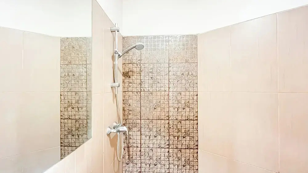 Spacious 2BR Apartment at GP Plaza